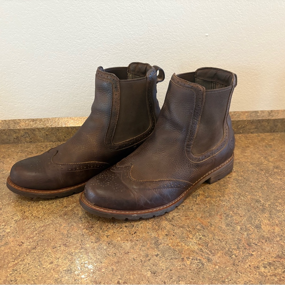 Ariat Chelsea boots